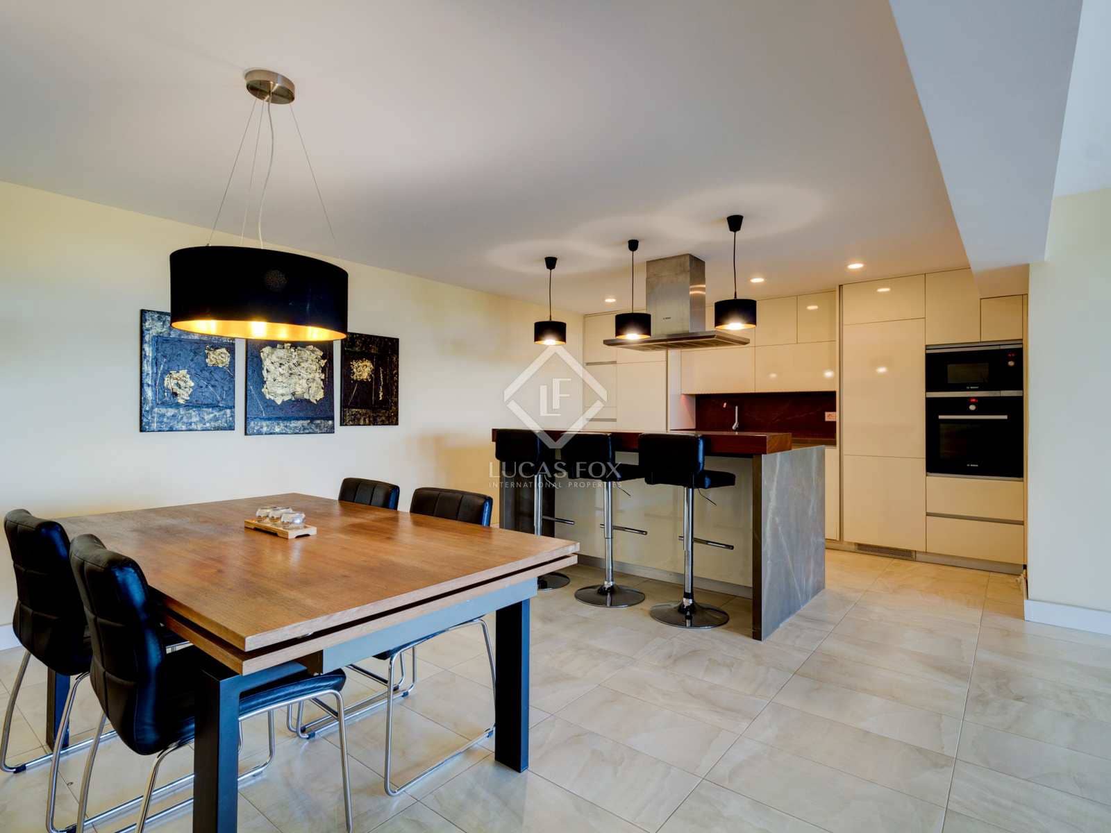 3 soveværelse Finca/Landehus til salg i Maspujols med swimmingpool garage - € 895.000 (Ref: 6905335)