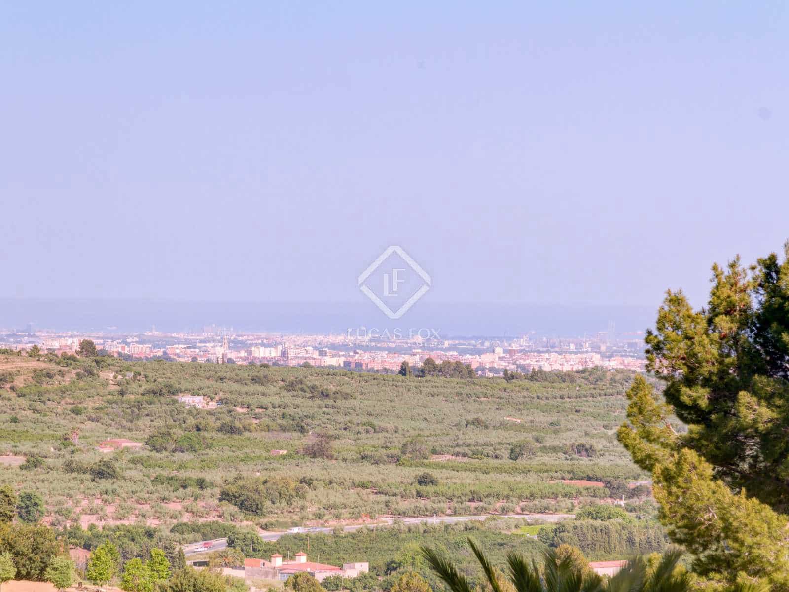 3 soveværelse Finca/Landehus til salg i Maspujols med swimmingpool garage - € 895.000 (Ref: 6905335)