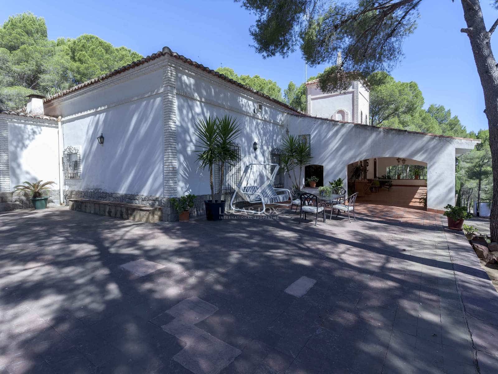 6 soveværelse Villa til salg i Naquera - € 900.000 (Ref: 6926302)