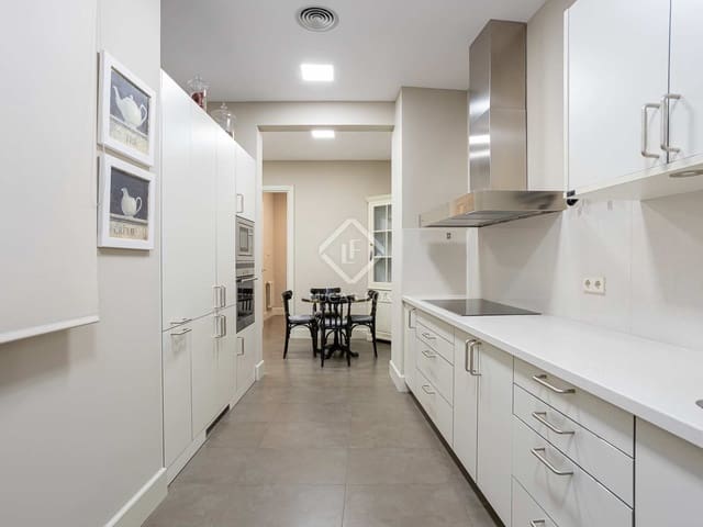 4 sypialnia Apartament na sprzedaż w Miasto Barcelona - 3 200 000 € (Ref: 6948408)