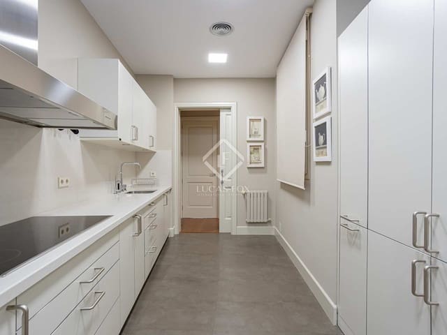 4 sypialnia Apartament na sprzedaż w Miasto Barcelona - 3 200 000 € (Ref: 6948408)