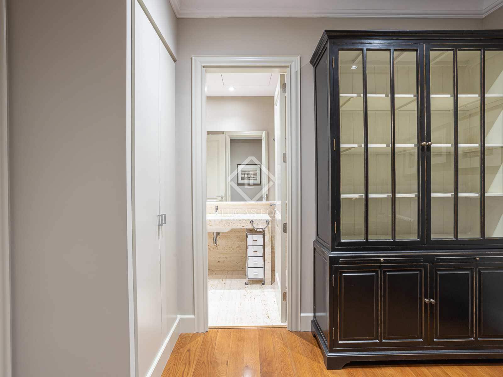 Apartamento de 4 habitaciones en Barcelona ciudad en venta - 3.200.000 € (Ref: 6948408)