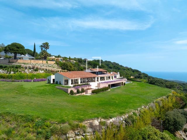 8 makuuhuone Huvila myytävänä paikassa Sant Andreu de Llavaneres mukana uima-altaan 
autotalli - 17 000 000 € (Ref: 6954520)