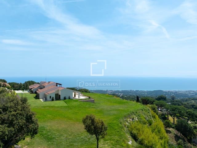 8 makuuhuone Huvila myytävänä paikassa Sant Andreu de Llavaneres mukana uima-altaan 
autotalli - 17 000 000 € (Ref: 6954520)