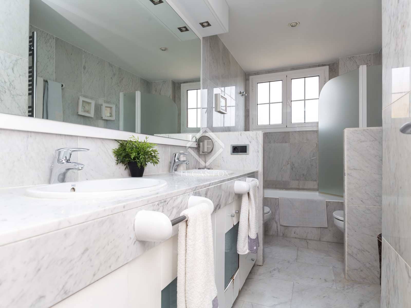 5 soveværelse Villa til salg i Esplugues de Llobregat med swimmingpool garage - € 2.300.000 (Ref: 6954529)