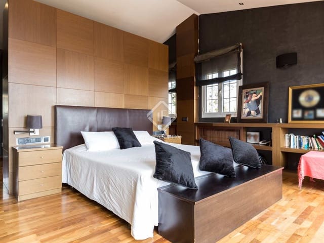 5 soveværelse Villa til salg i Esplugues de Llobregat med swimmingpool garage - € 2.300.000 (Ref: 6954529)