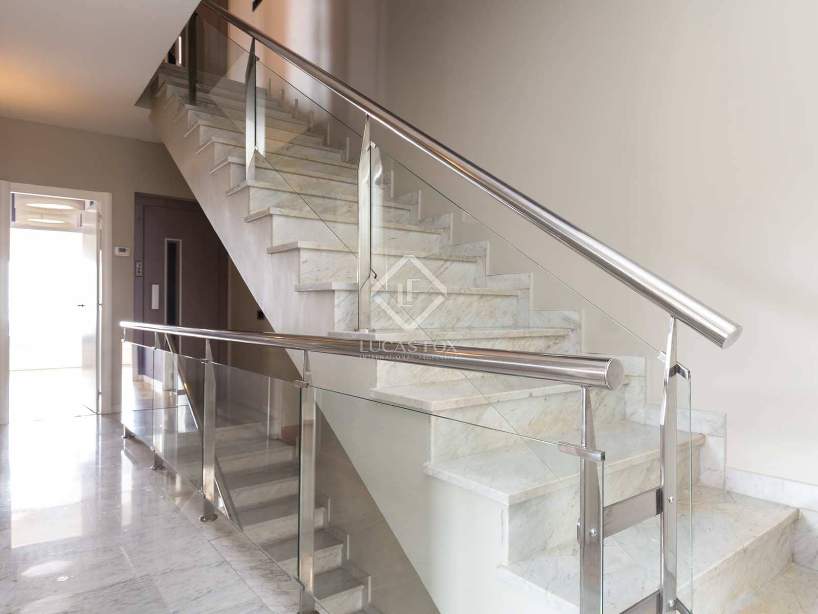 5 soveværelse Villa til salg i Esplugues de Llobregat med swimmingpool garage - € 2.300.000 (Ref: 6954529)