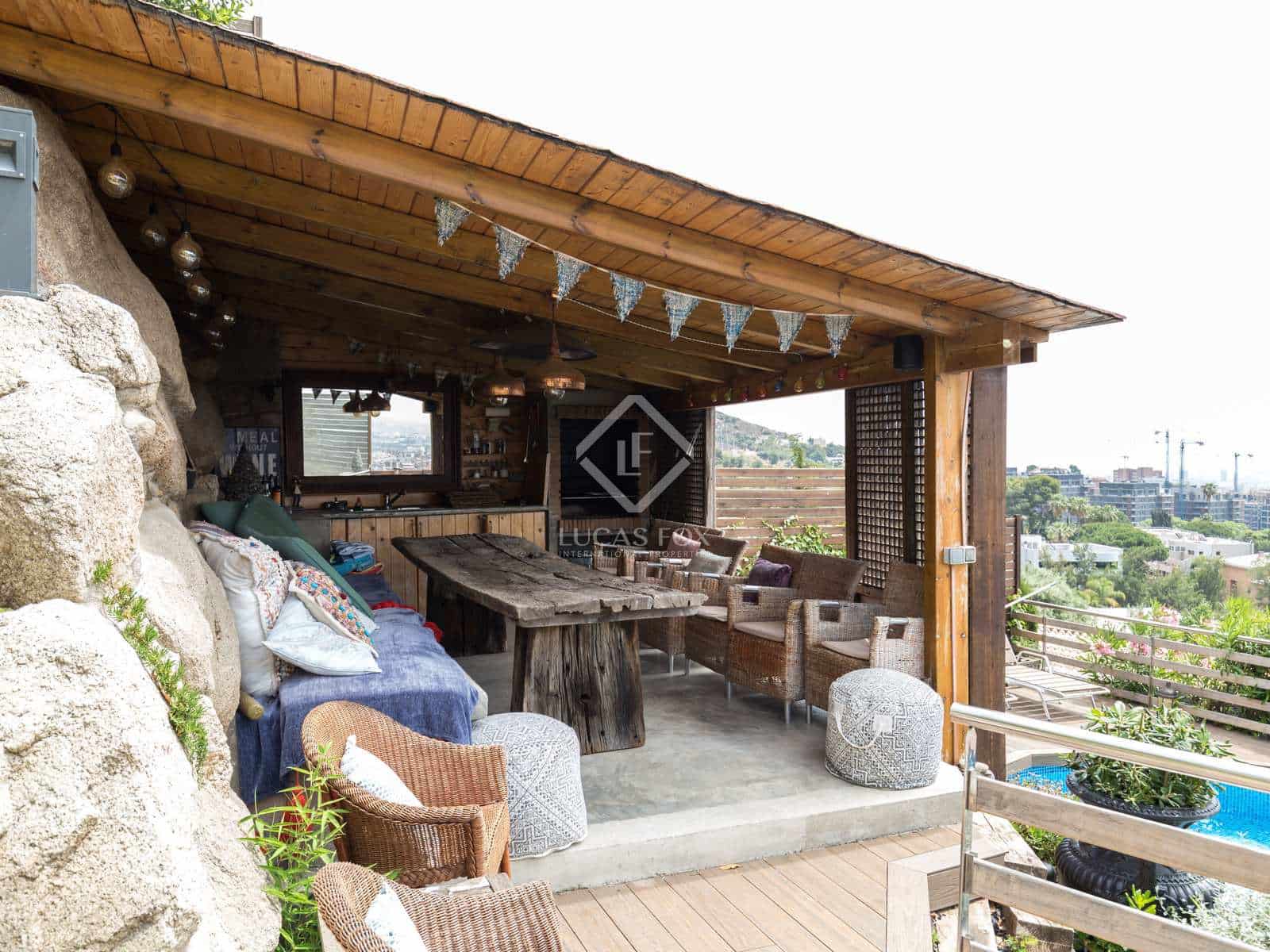 5 soveværelse Villa til salg i Esplugues de Llobregat med swimmingpool garage - € 2.300.000 (Ref: 6954529)