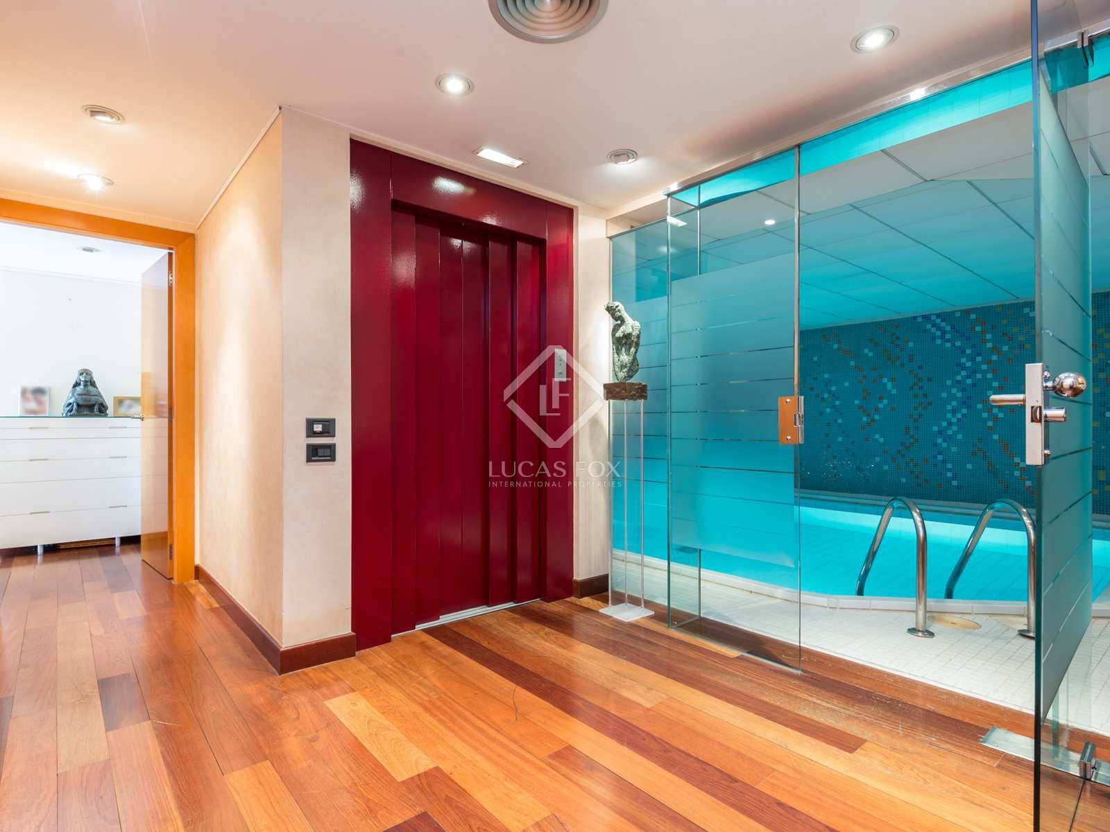 8 soveværelse Villa til salg i Esplugues de Llobregat med swimmingpool garage - € 2.950.000 (Ref: 6954539)