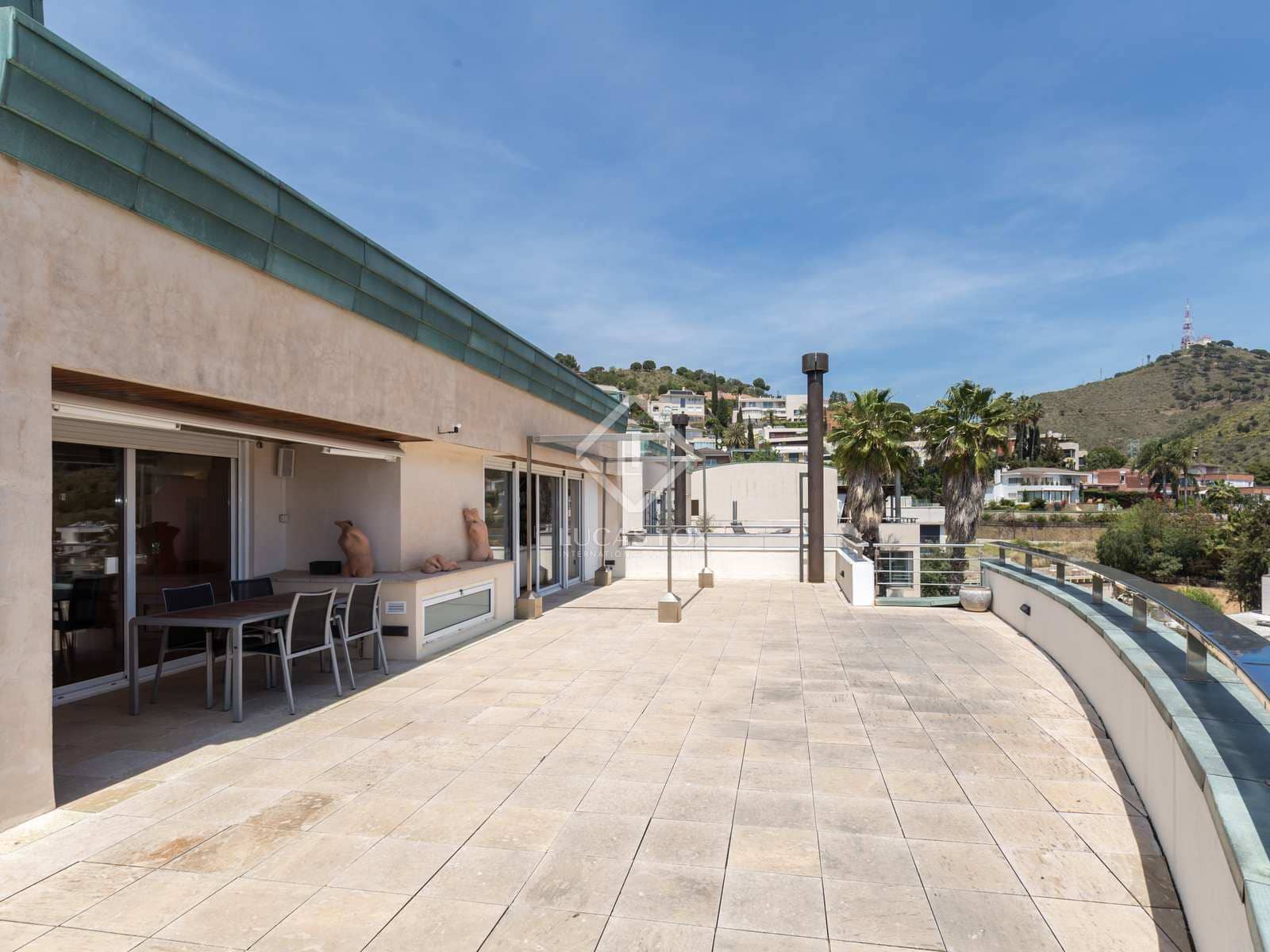 8 soveværelse Villa til salg i Esplugues de Llobregat med swimmingpool garage - € 2.950.000 (Ref: 6954539)