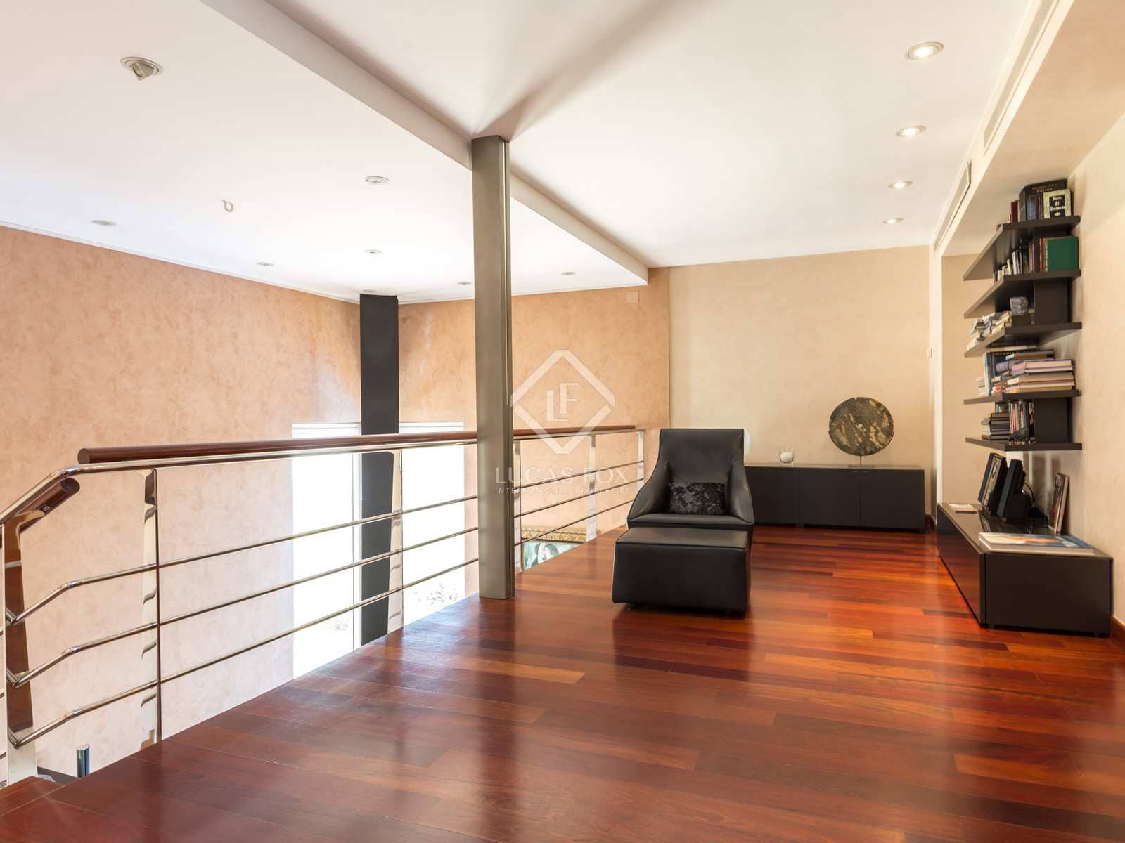 8 soveværelse Villa til salg i Esplugues de Llobregat med swimmingpool garage - € 2.950.000 (Ref: 6954539)