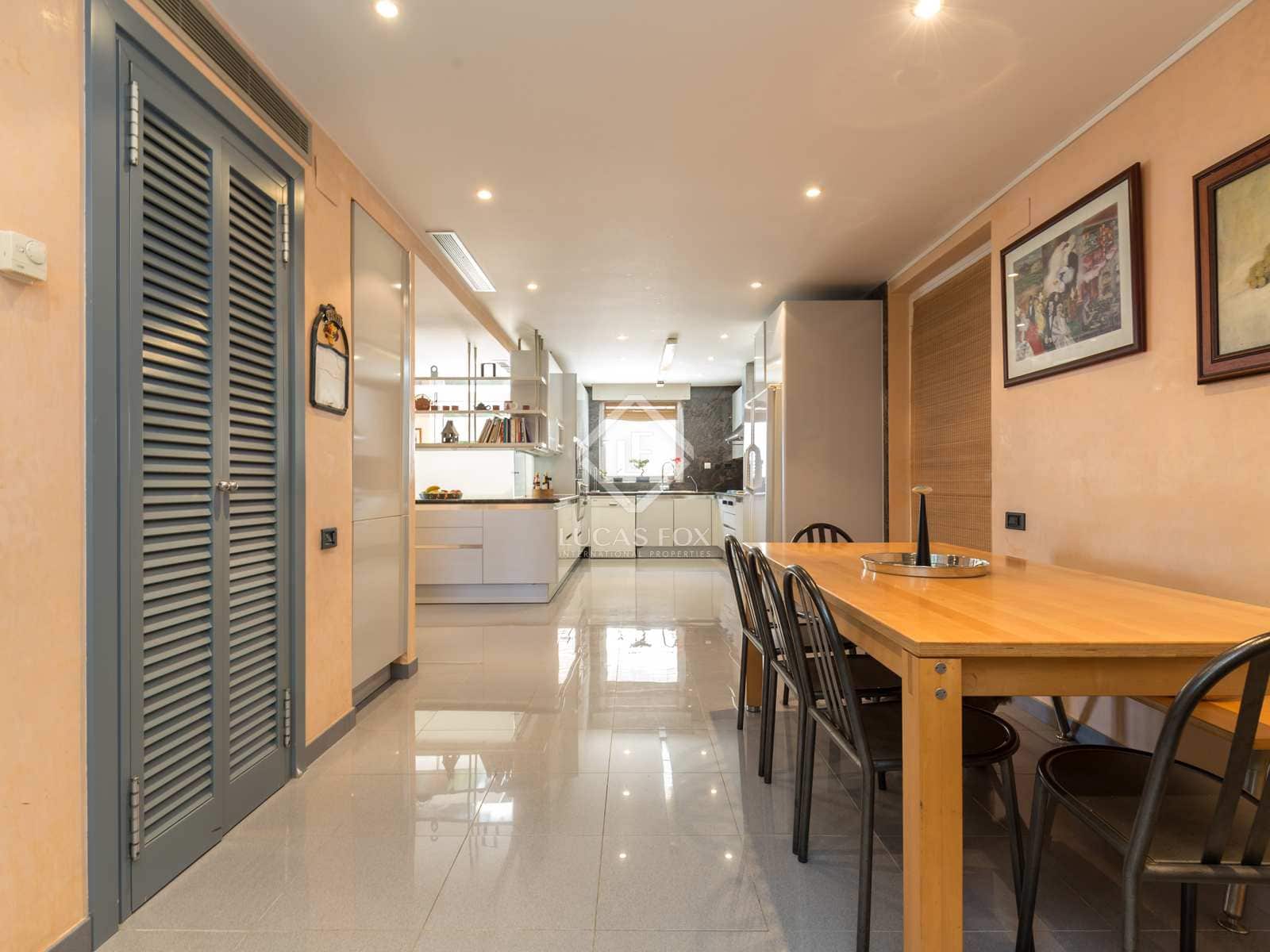 8 soveværelse Villa til salg i Esplugues de Llobregat med swimmingpool garage - € 2.950.000 (Ref: 6954539)