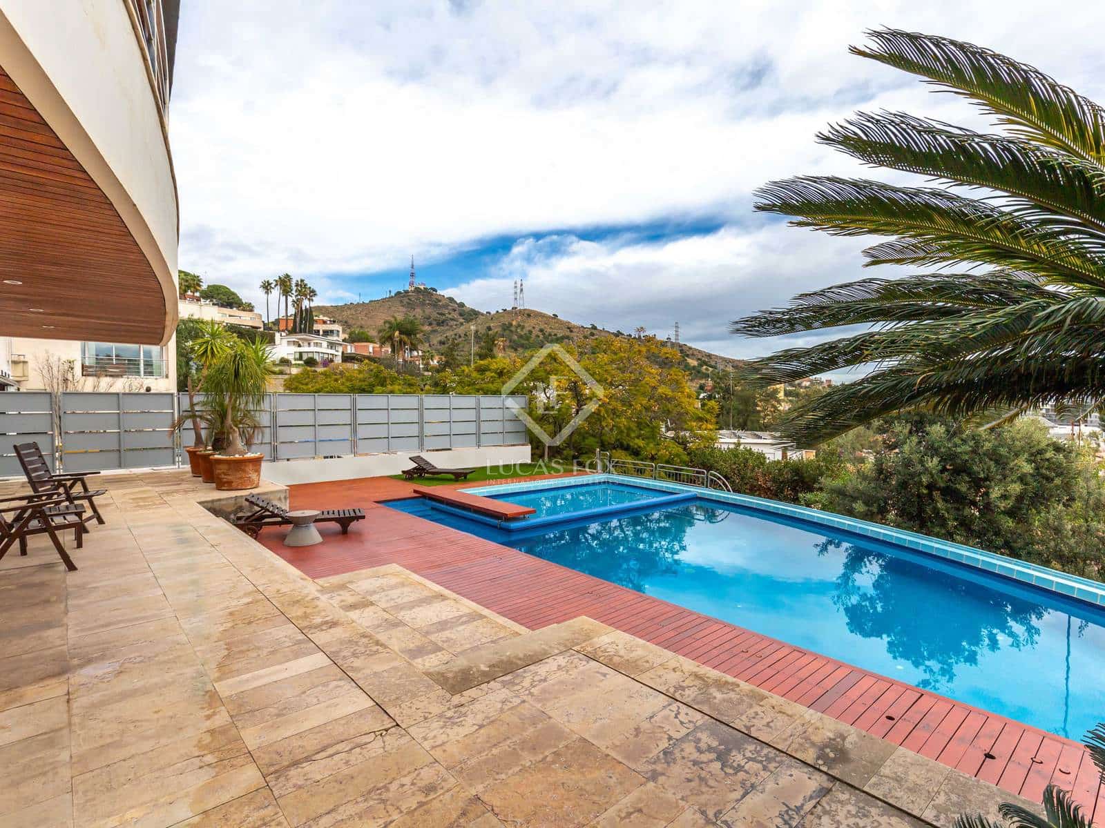 8 soveværelse Villa til salg i Esplugues de Llobregat med swimmingpool garage - € 2.950.000 (Ref: 6954539)