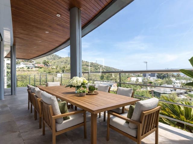 8 sypialnia Willa na sprzedaż w Esplugues de Llobregat z basenem garażem - 2 950 000 € (Ref: 6954539)