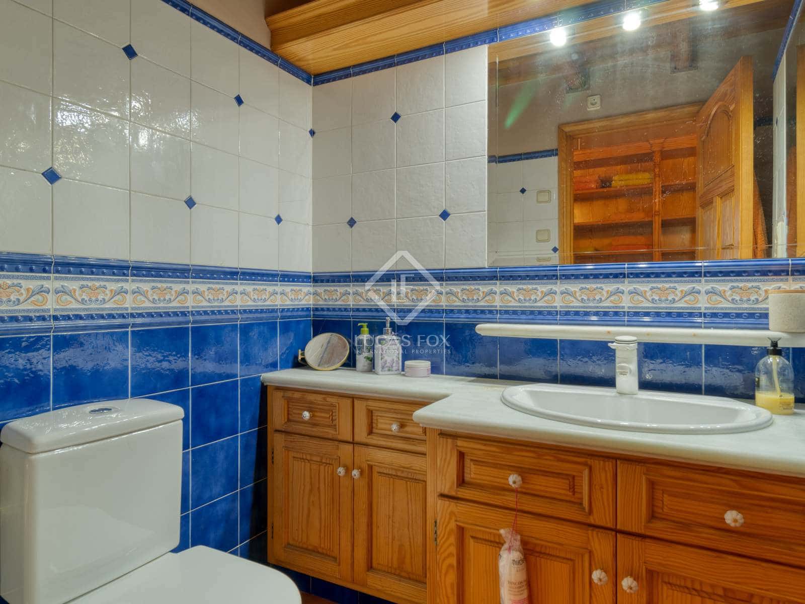 4 quarto Moradia para venda em Santa Susanna com piscina garagem - 1 300 000 € (Ref: 6956813)