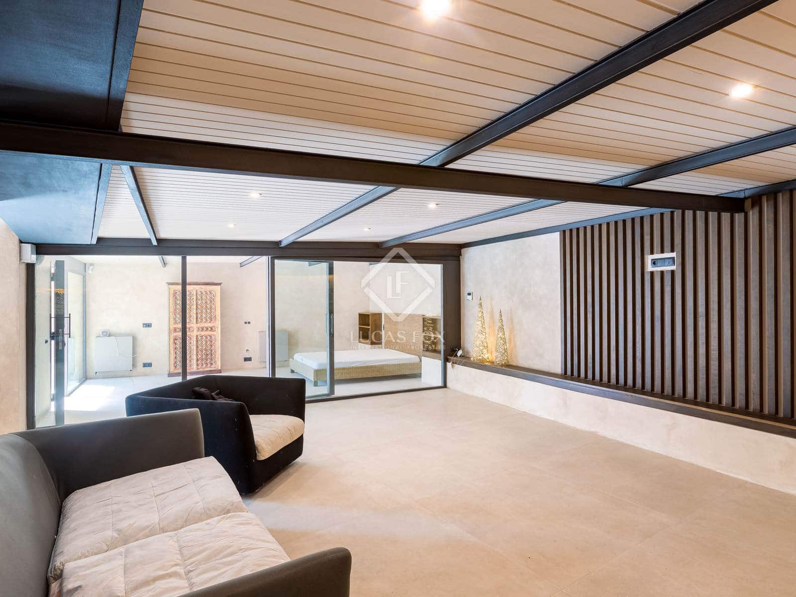 4 quarto Moradia para venda em Santa Susanna com piscina garagem - 1 300 000 € (Ref: 6956813)