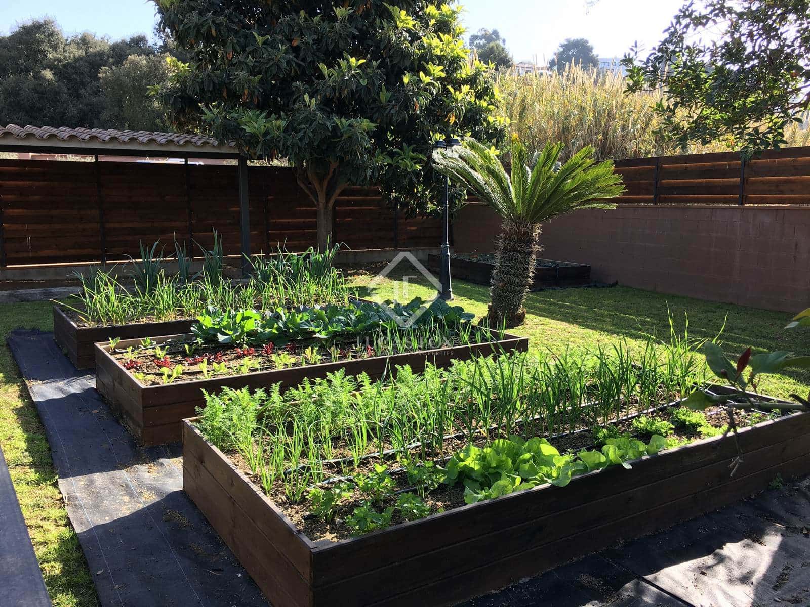 4 quarto Moradia para venda em Santa Susanna com piscina garagem - 1 300 000 € (Ref: 6956813)