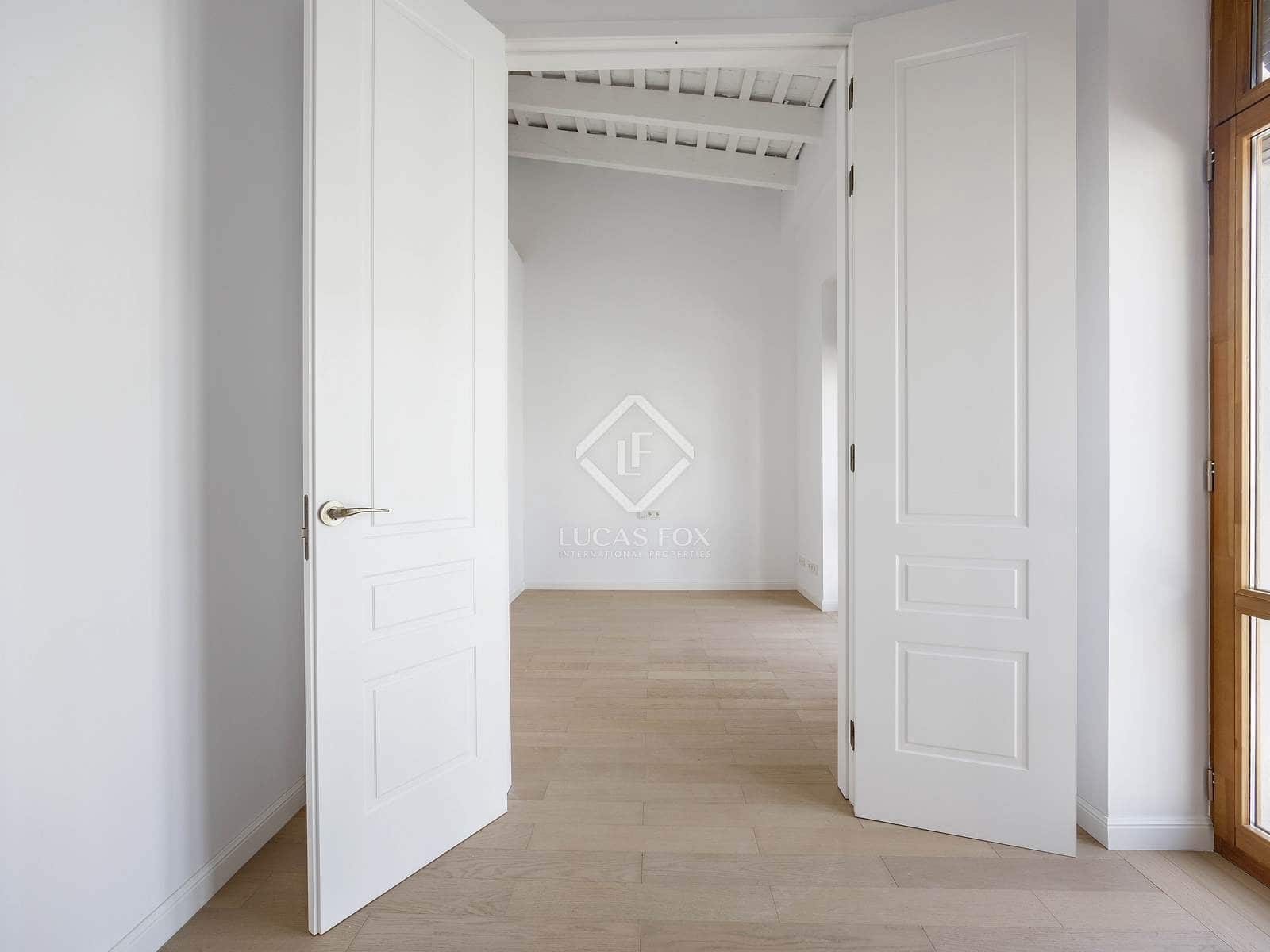 2 slaapkamer Appartement te koop in Valencia stad - € 495.000 (Ref: 6956826)