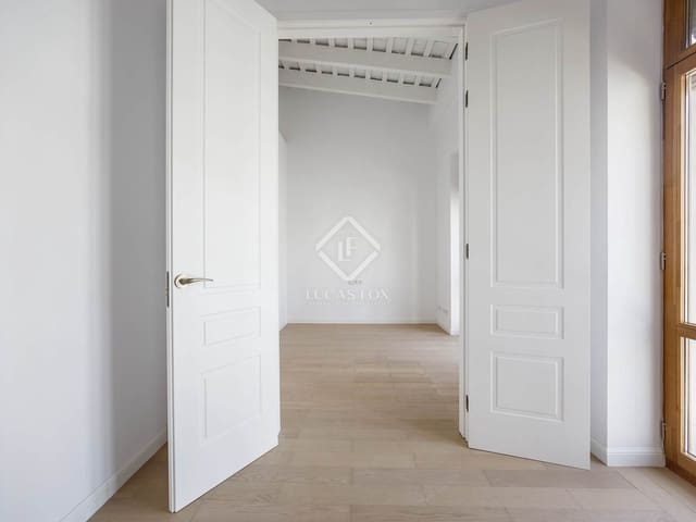 Apartamento de 2 habitaciones en València ciudad en venta - 495.000 € (Ref: 6956826)