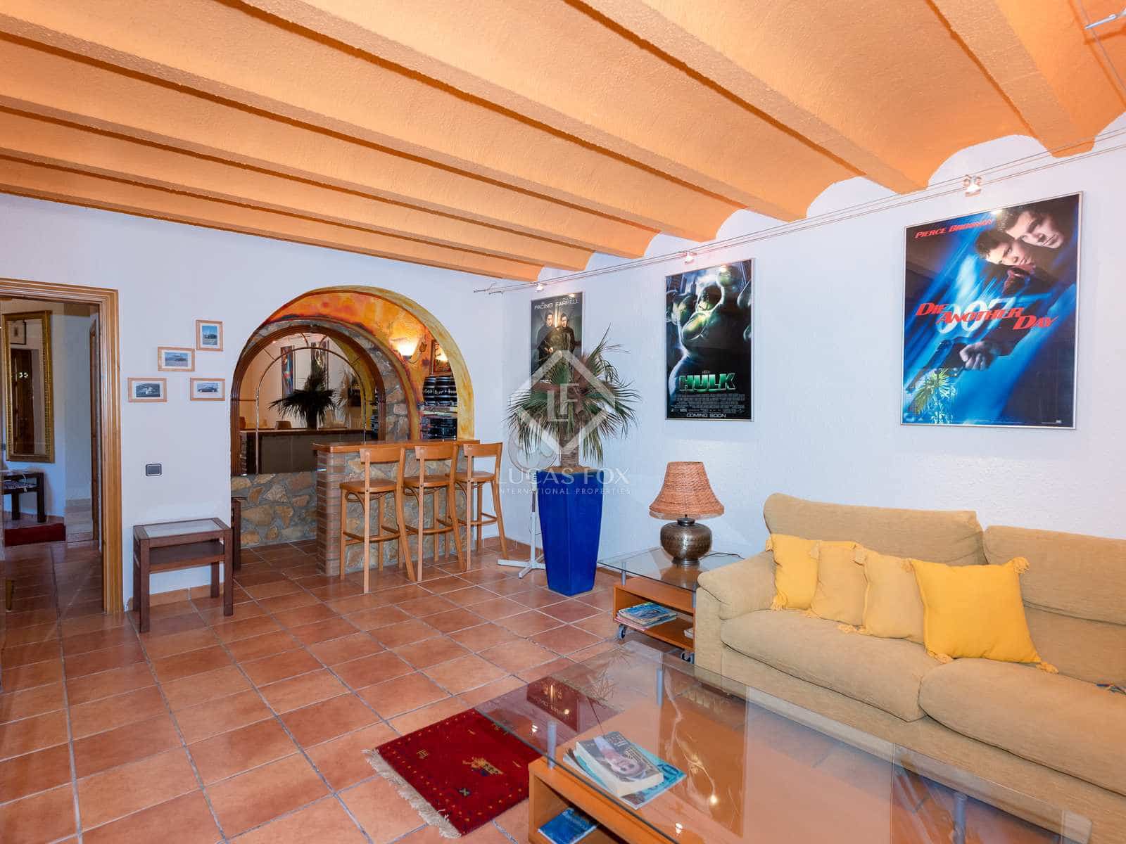 5 soveværelse Villa til salg i Olivella med swimmingpool garage - € 599.000 (Ref: 6968997)