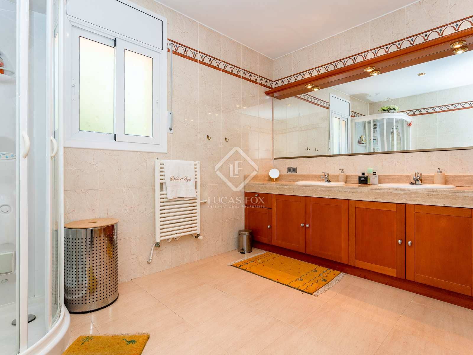 5 soveværelse Villa til salg i Olivella med swimmingpool garage - € 599.000 (Ref: 6968997)