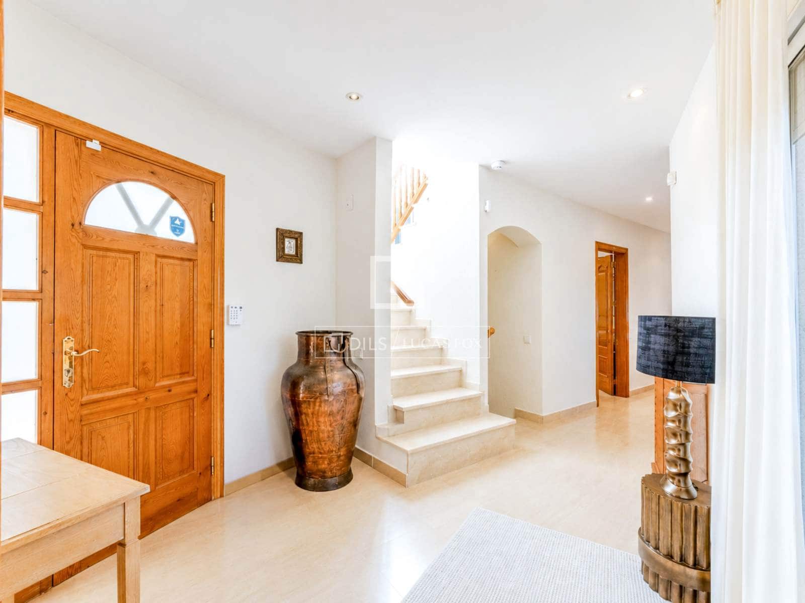 5 sypialnia Willa na sprzedaż w Olivella z basenem garażem - 699 000 € (Ref: 6968997)