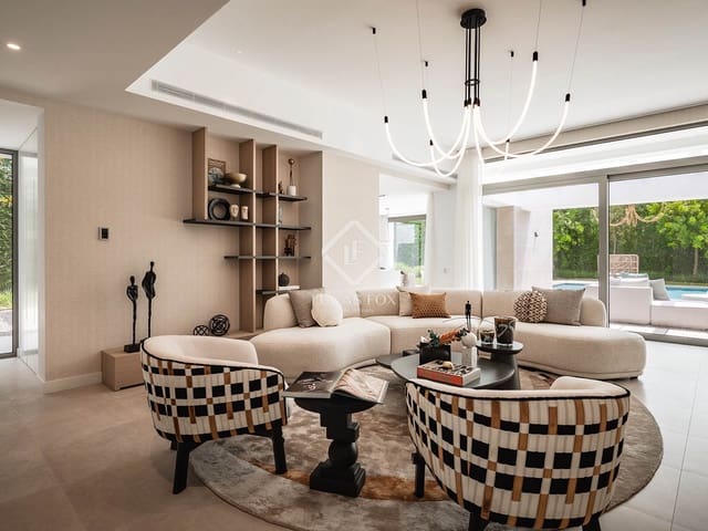 4 slaapkamer Villa te koop in Estepona met zwembad garage - € 2.495.000 (Ref: 6982614)