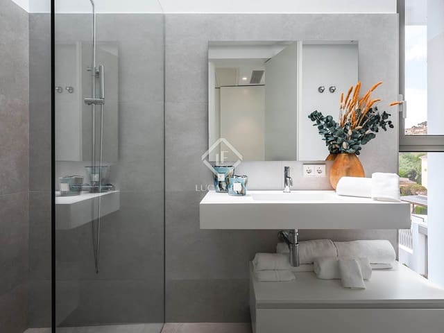 4 slaapkamer Villa te koop in Estepona met zwembad garage - € 2.495.000 (Ref: 6982614)