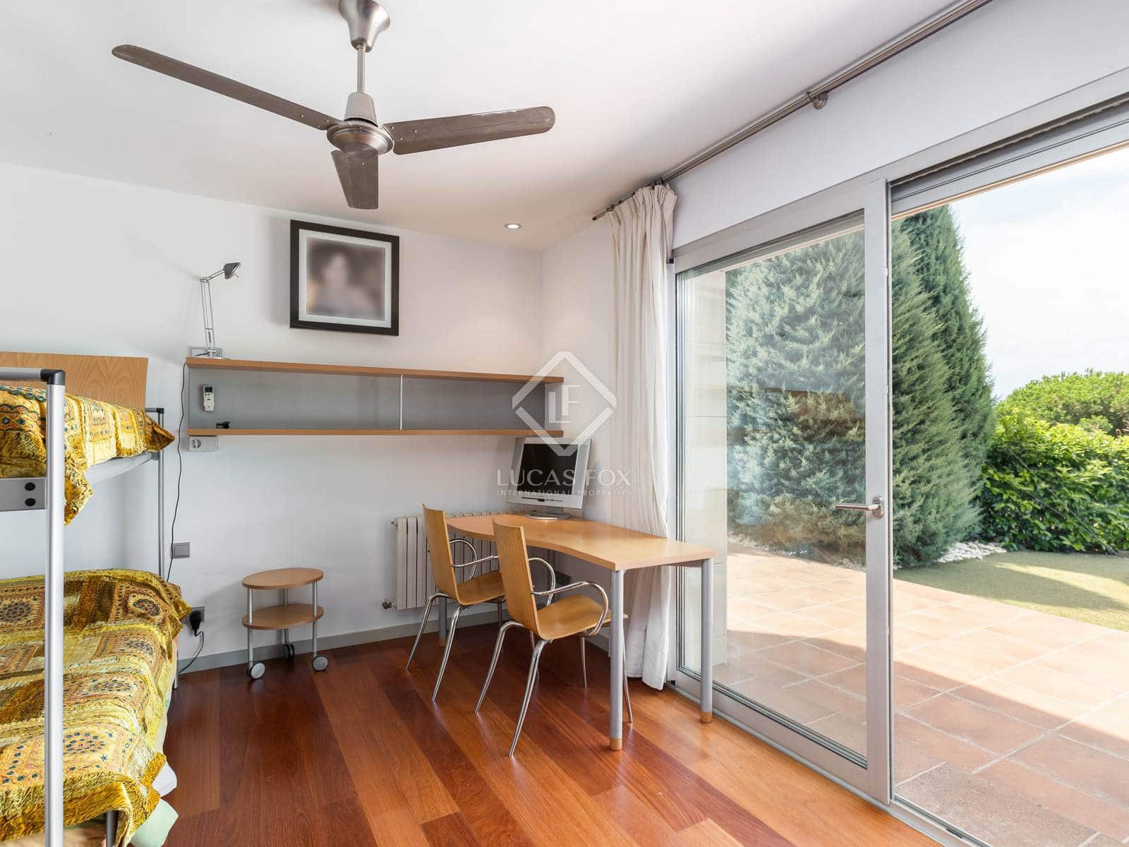 6 soverom Villa til salgs i Sant Vicenc de Montalt med svømmebasseng garasje - € 2 675 000 (Ref: 6988840)