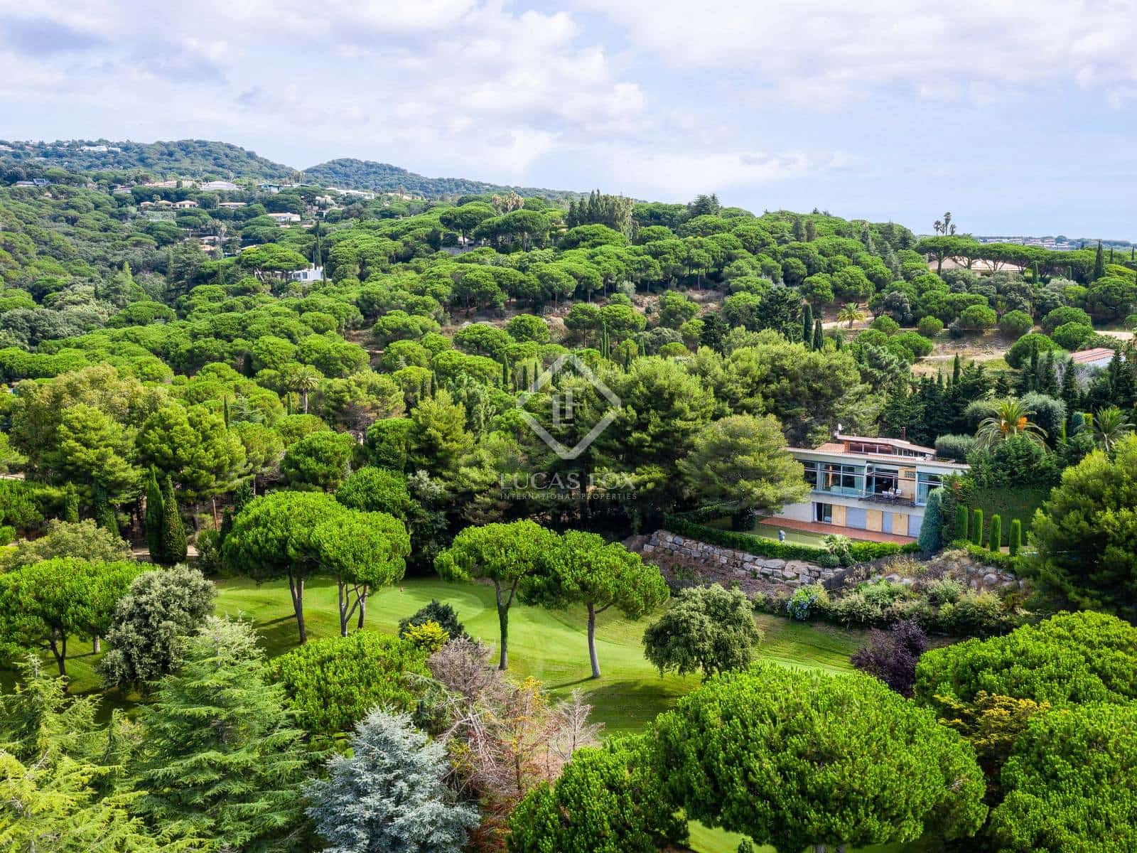 6 soverom Villa til salgs i Sant Vicenc de Montalt med svømmebasseng garasje - € 2 675 000 (Ref: 6988840)