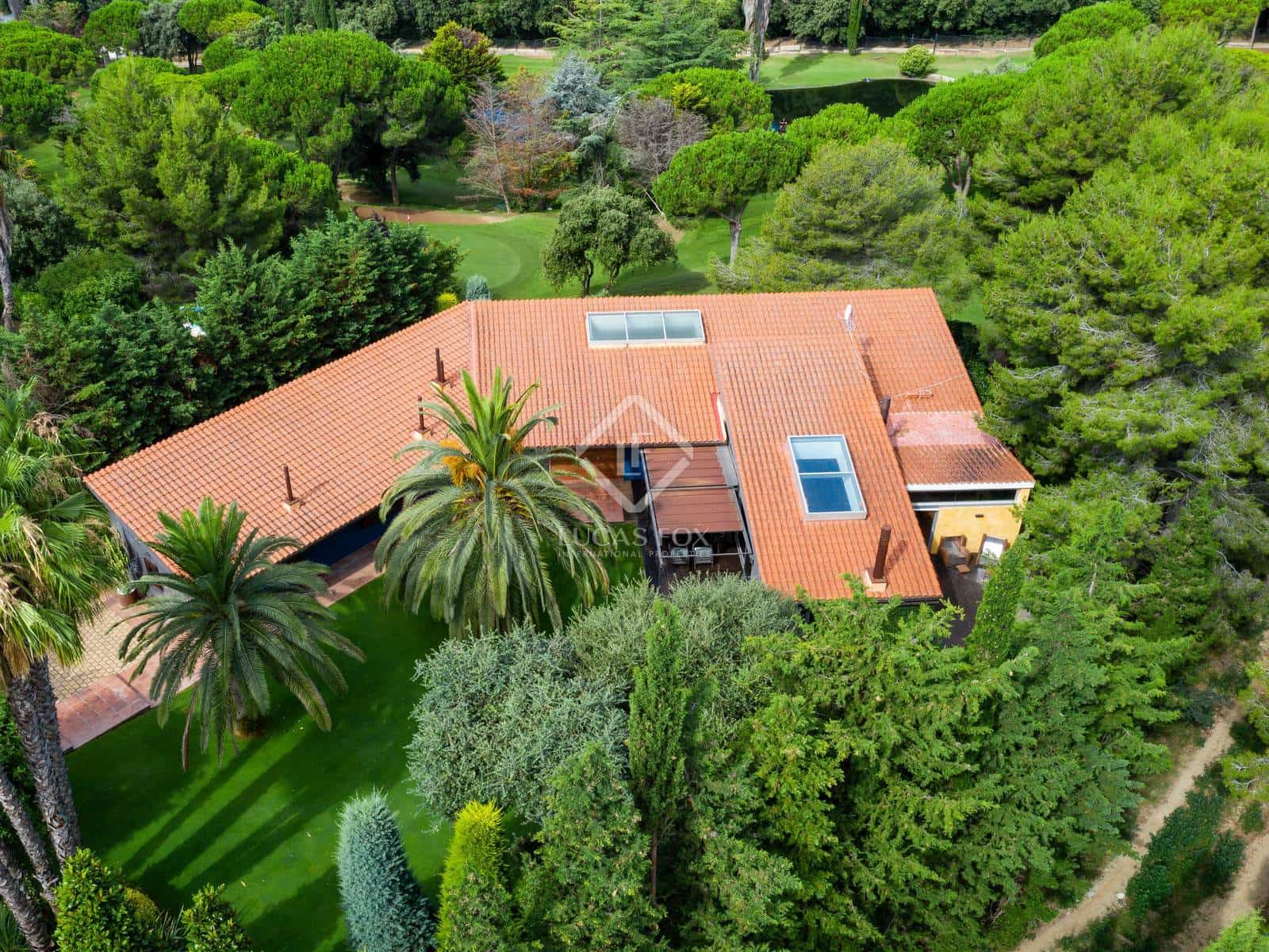 6 soverom Villa til salgs i Sant Vicenc de Montalt med svømmebasseng garasje - € 2 675 000 (Ref: 6988840)