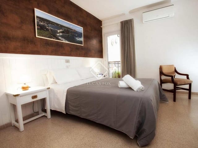 23 soverom Villa til salgs i Mahón / Maó - € 2 500 000 (Ref: 7002502)