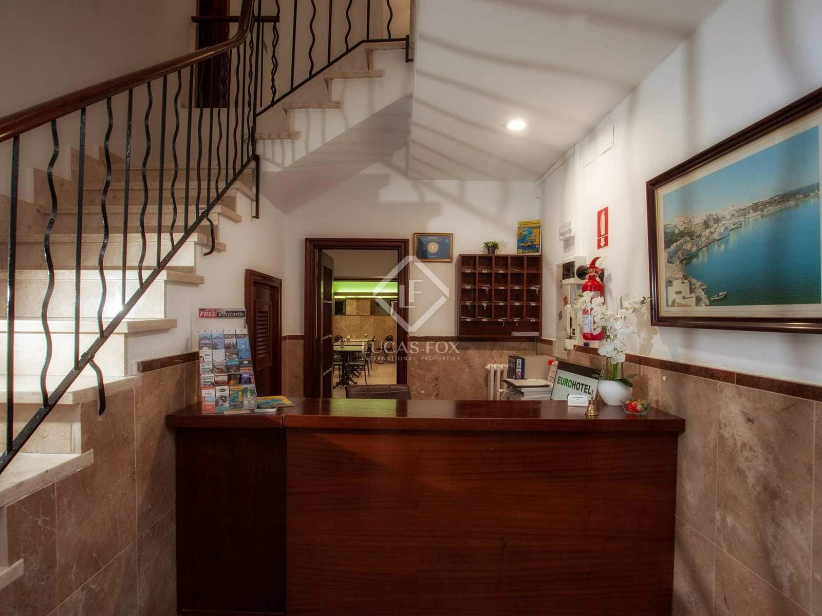 23 sypialnia Willa na sprzedaż w Mahon / Mao - 2 500 000 € (Ref: 7002502)