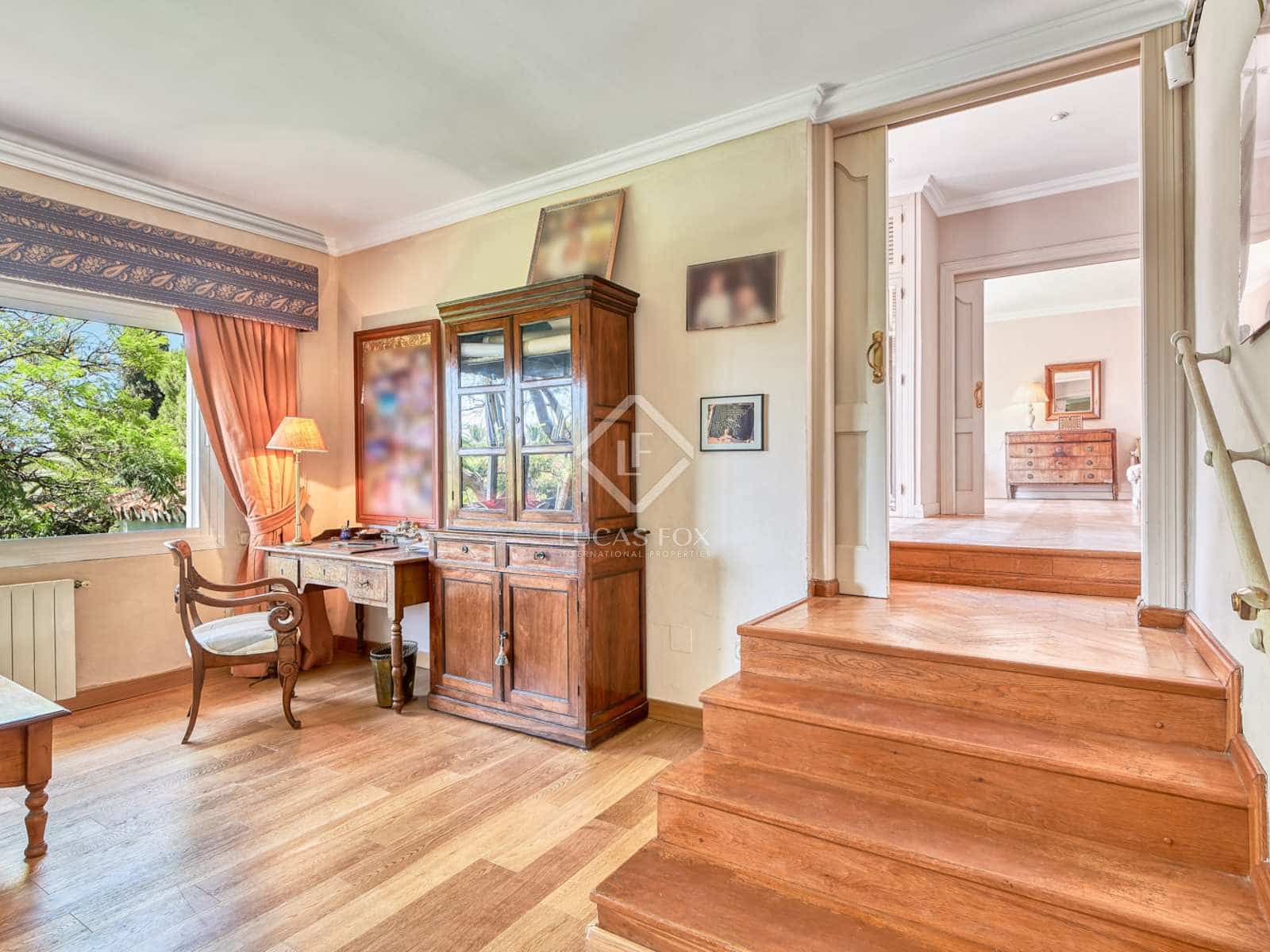 8 slaapkamer Villa te koop in Calahonda met zwembad garage - € 2.350.000 (Ref: 7004808)