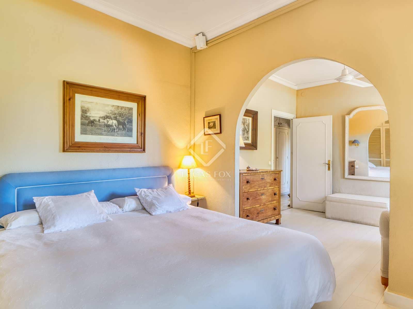 8 slaapkamer Villa te koop in Calahonda met zwembad garage - € 2.350.000 (Ref: 7004808)