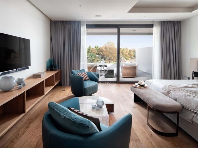 3 makuuhuone Huoneisto myytävänä paikassa Marbella mukana uima-altaan 
autotalli - 4 250 000 € (Ref: 7011837)