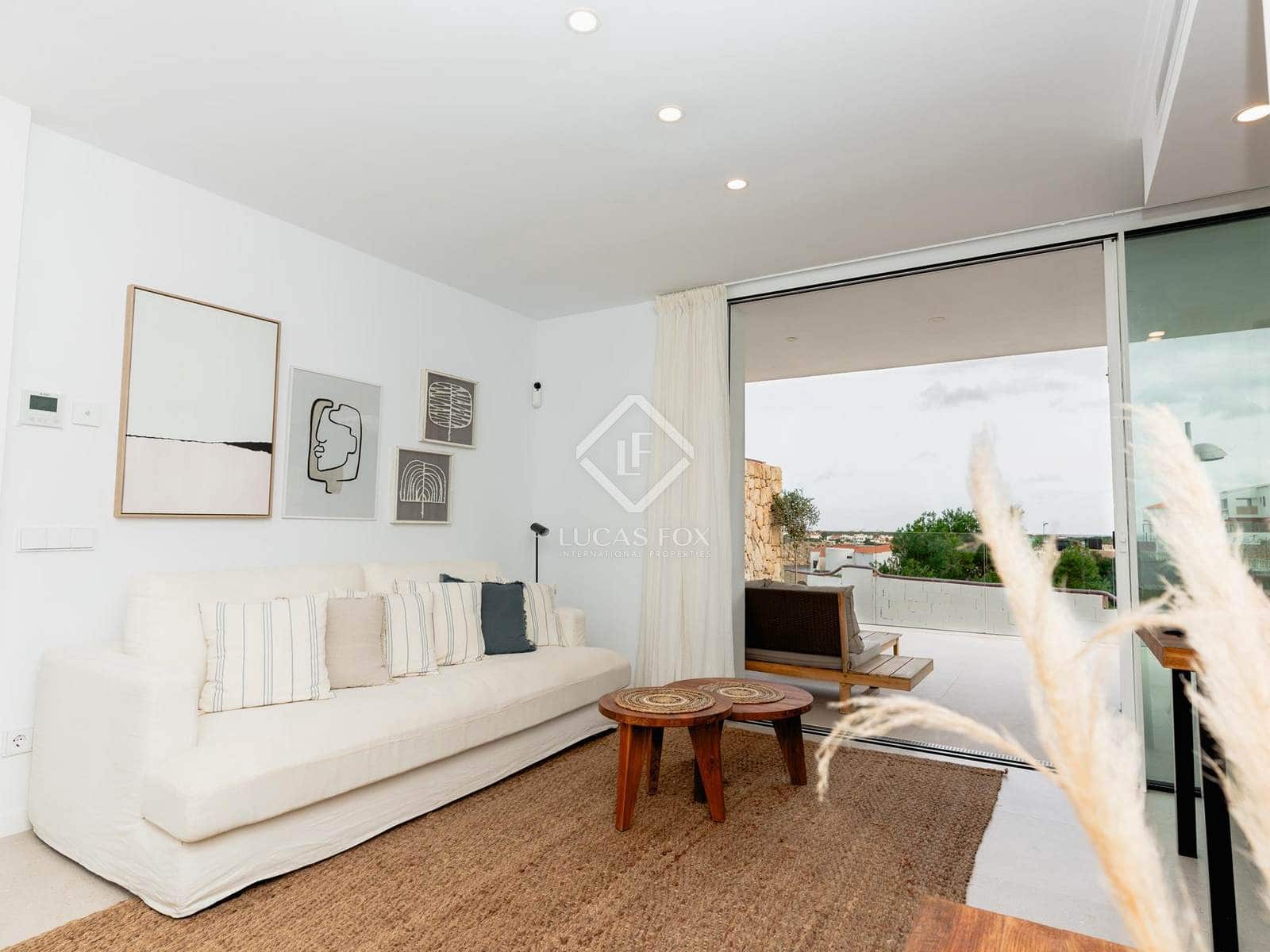 2 soveværelse Penthouse til salg i Es Mercadal med swimmingpool - € 850.000 (Ref: 7025947)