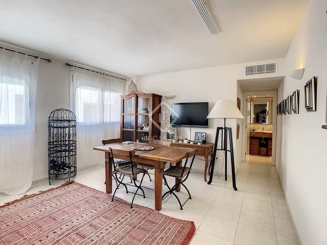 2 soveværelse Penthouse til salg i Ciutadella de Menorca med swimmingpool garage - € 595.000 (Ref: 7029848)