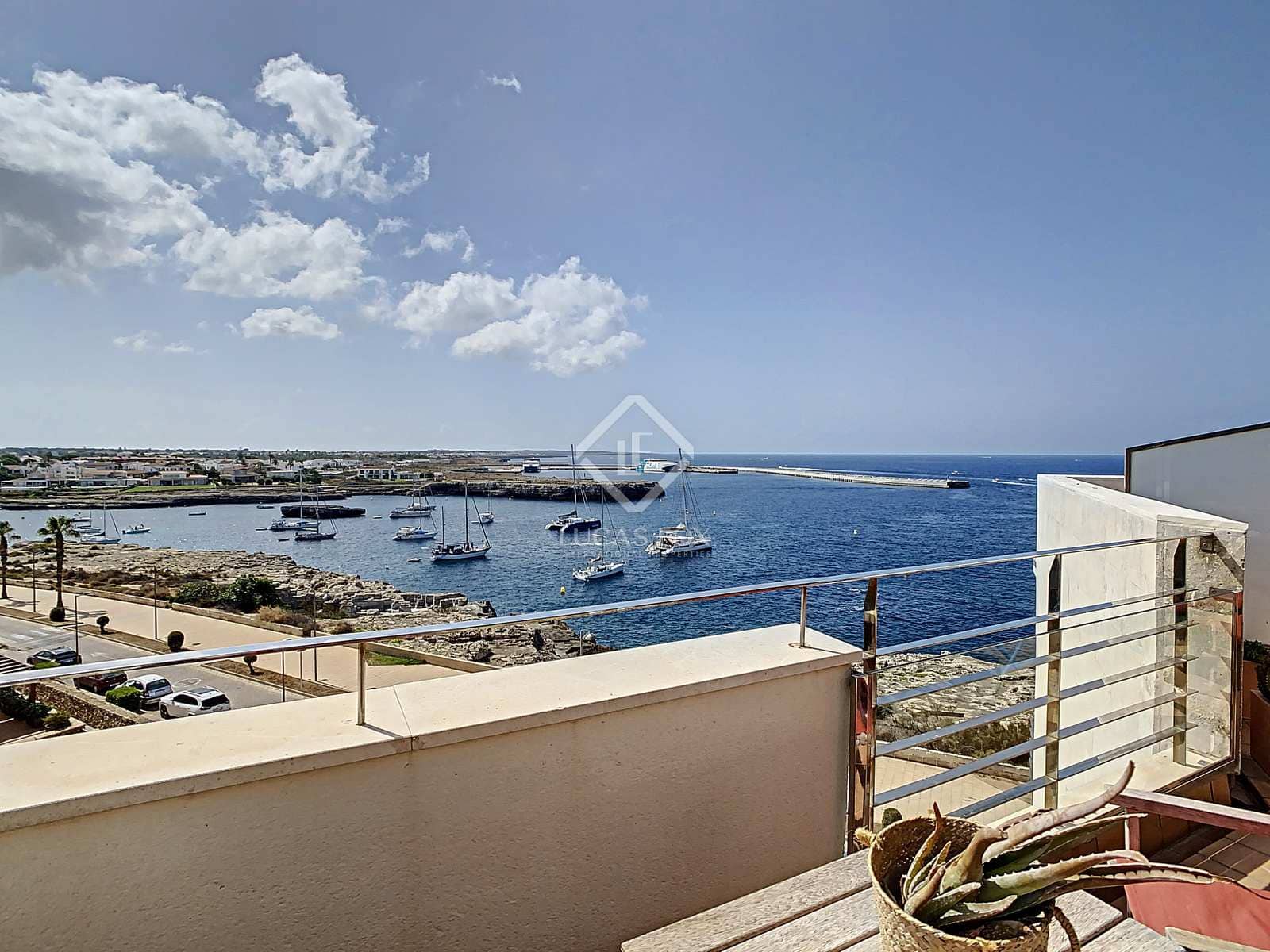 2 soveværelse Penthouse til salg i Ciutadella de Menorca med swimmingpool garage - € 595.000 (Ref: 7029848)