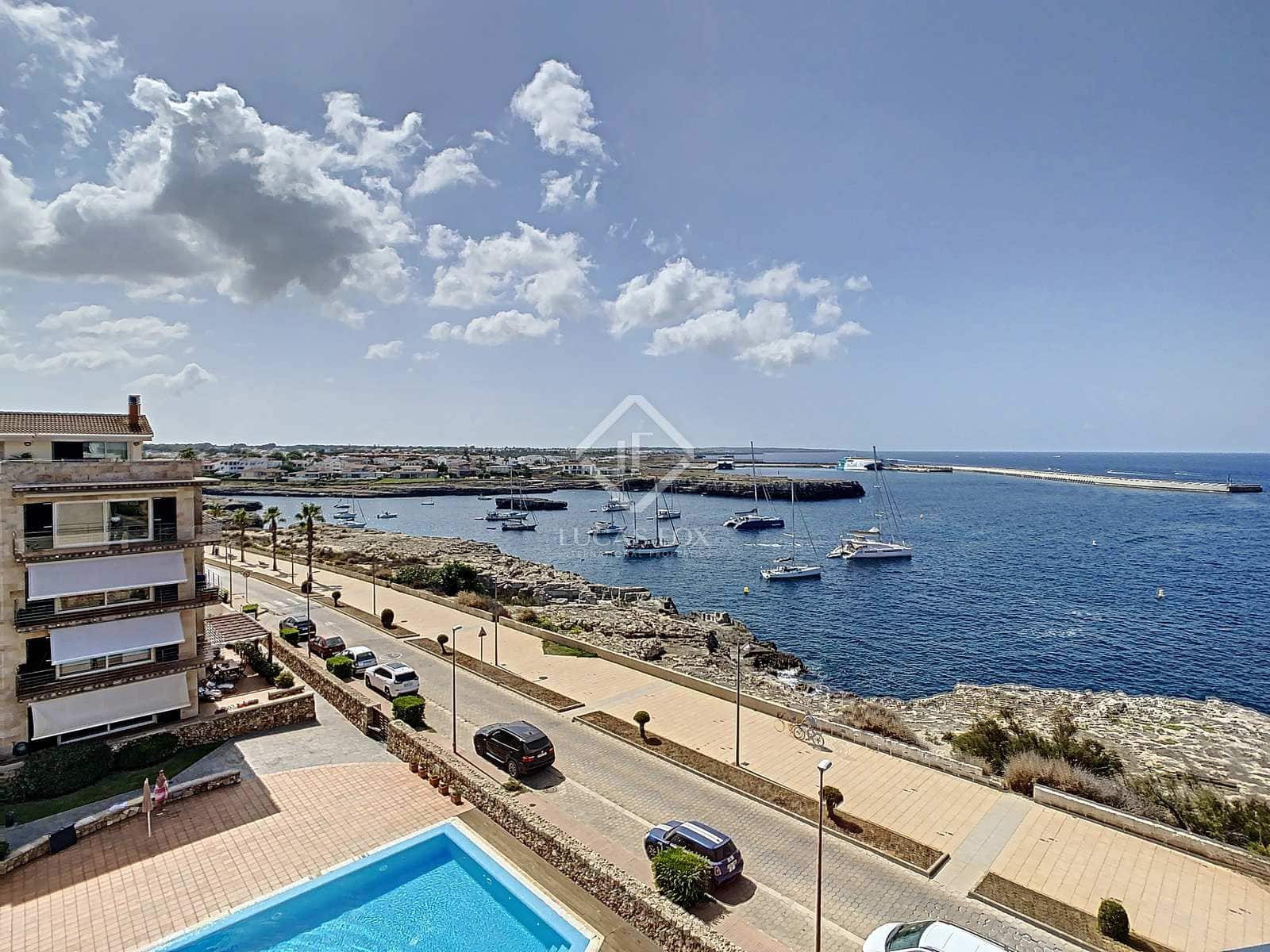 2 soveværelse Penthouse til salg i Ciutadella de Menorca med swimmingpool garage - € 595.000 (Ref: 7029848)