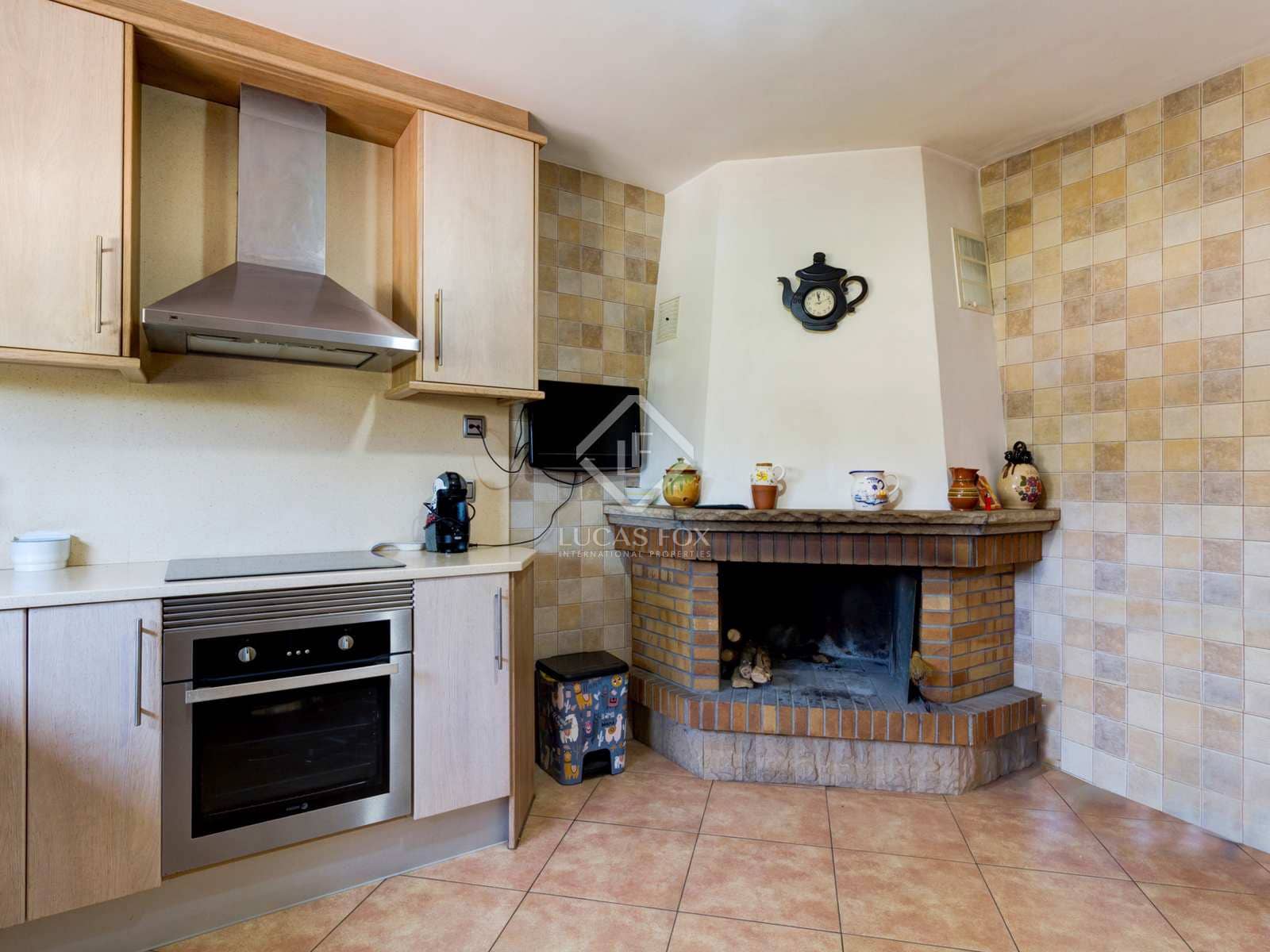 5 soveværelse Villa til salg i Roda de Bara med swimmingpool garage - € 445.000 (Ref: 7032629)