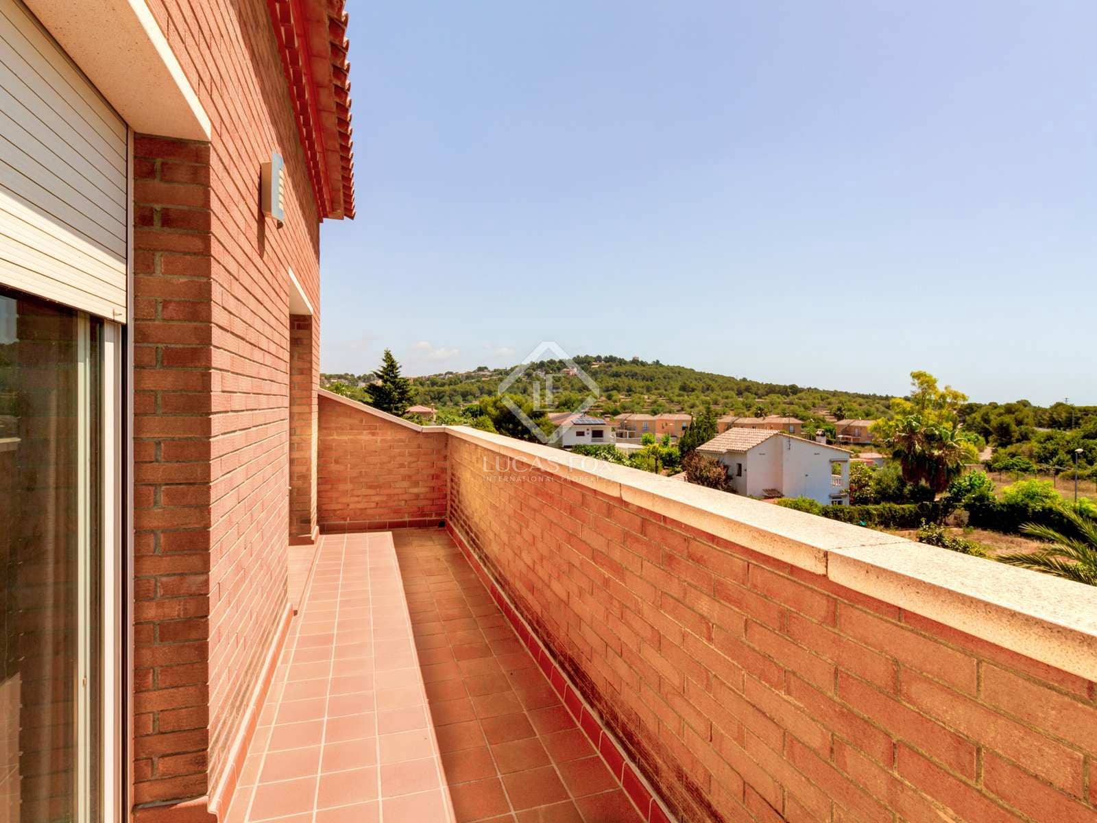 5 soveværelse Villa til salg i Roda de Bara med swimmingpool garage - € 445.000 (Ref: 7032629)