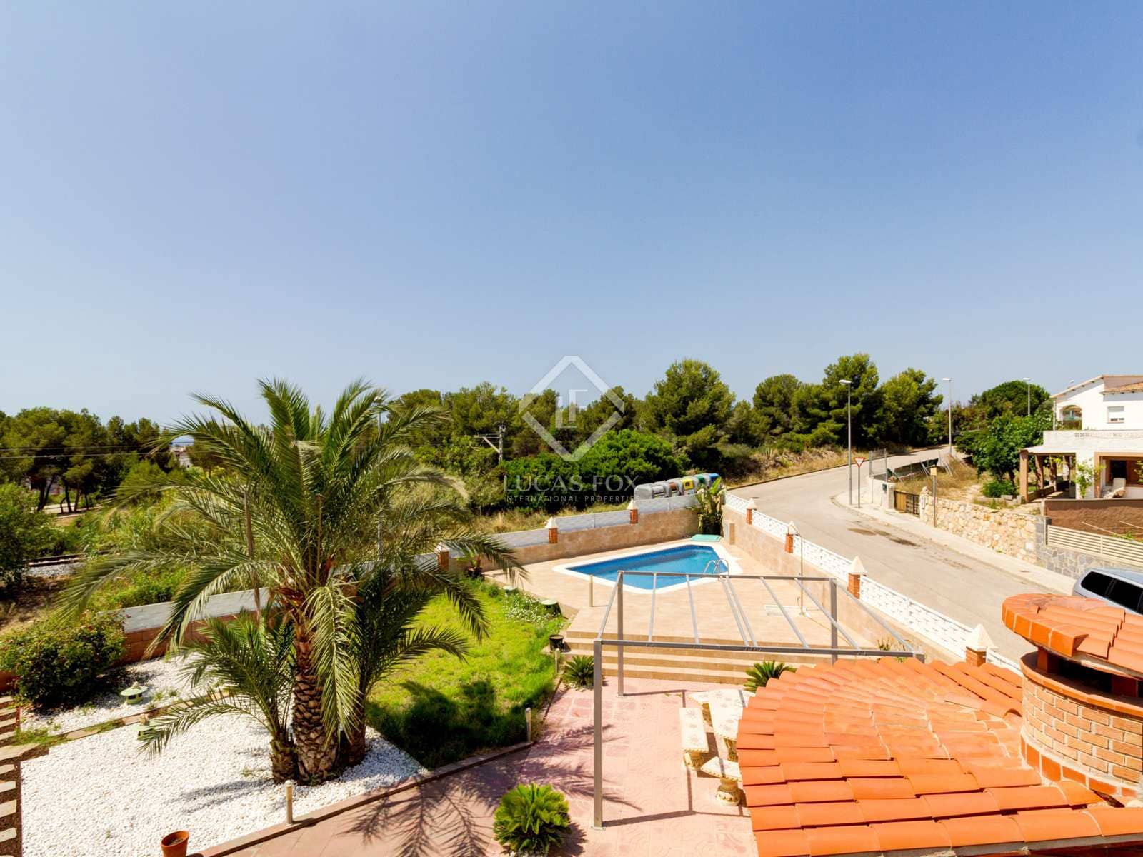 5 soveværelse Villa til salg i Roda de Bara med swimmingpool garage - € 445.000 (Ref: 7032629)