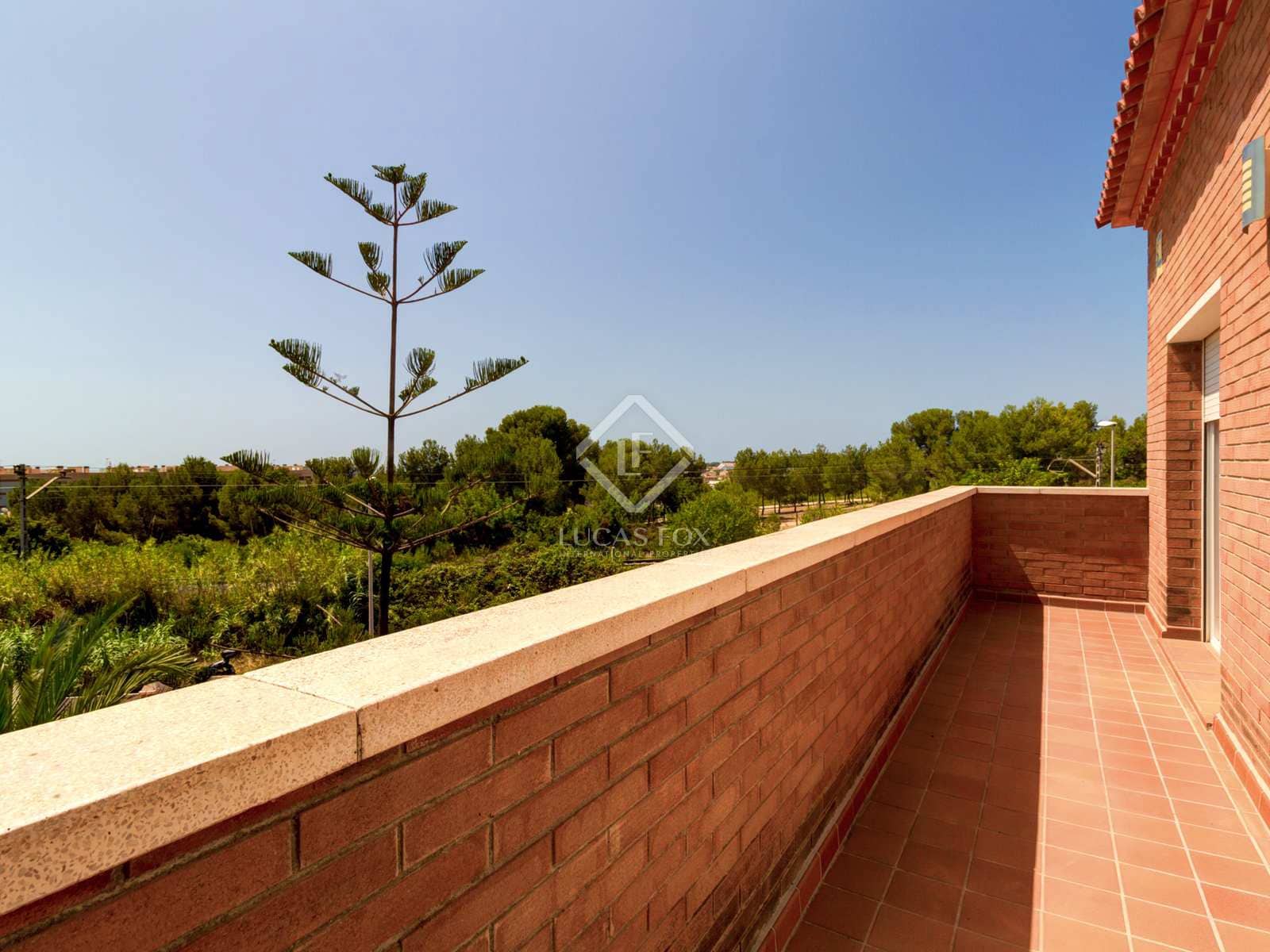 5 soveværelse Villa til salg i Roda de Bara med swimmingpool garage - € 445.000 (Ref: 7032629)