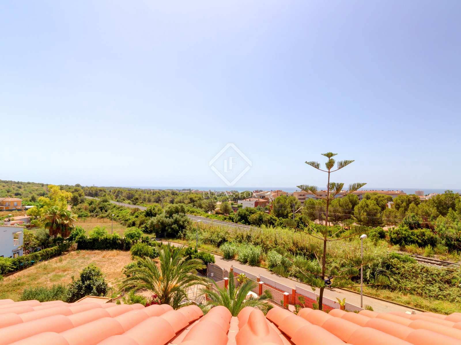 5 soveværelse Villa til salg i Roda de Bara med swimmingpool garage - € 445.000 (Ref: 7032629)