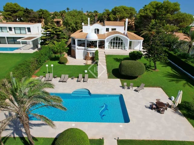 Chalet de 7 habitaciones en Ciutadella de Menorca en venta con piscina garaje - 4.500.000 € (Ref: 7037743)
