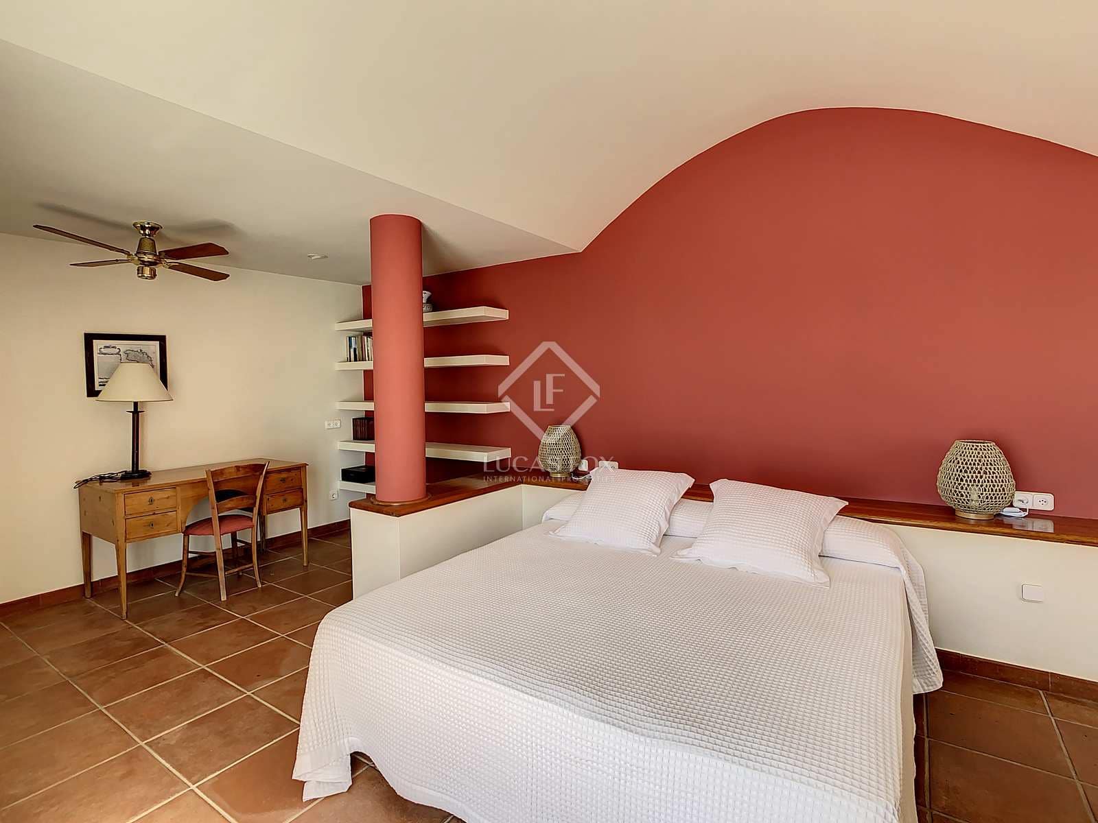 7 chambre Villa/Maison à vendre à Ciutadella de Menorca avec piscine garage - 4 500 000 € (Ref: 7037743)