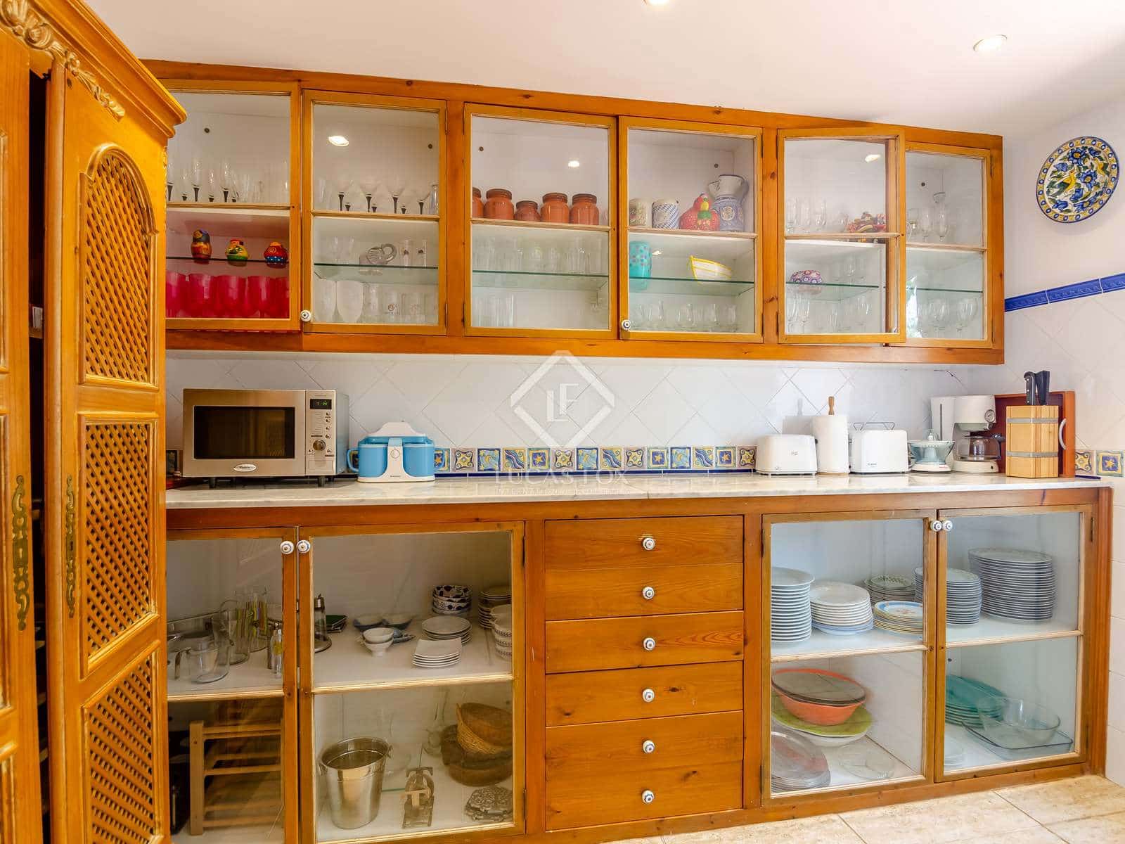 6 soverom Villa til salgs i Ciutadella de Menorca med svømmebasseng garasje - € 2 400 000 (Ref: 7074139)