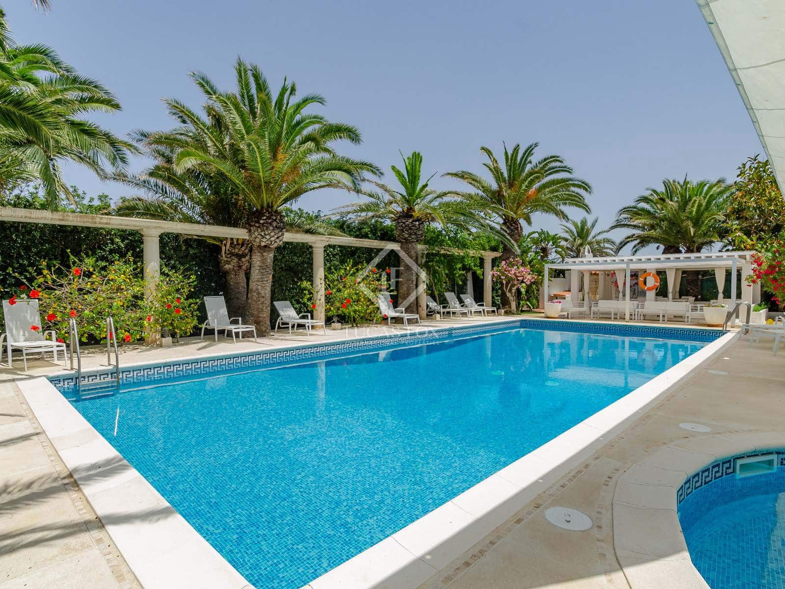 6 soverom Villa til salgs i Ciutadella de Menorca med svømmebasseng garasje - € 2 400 000 (Ref: 7074139)