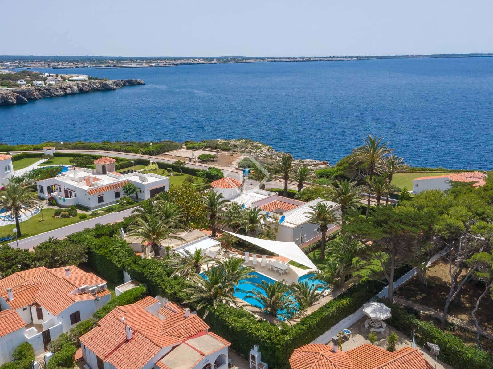 6 soverom Villa til salgs i Ciutadella de Menorca med svømmebasseng garasje - € 2 400 000 (Ref: 7074139)